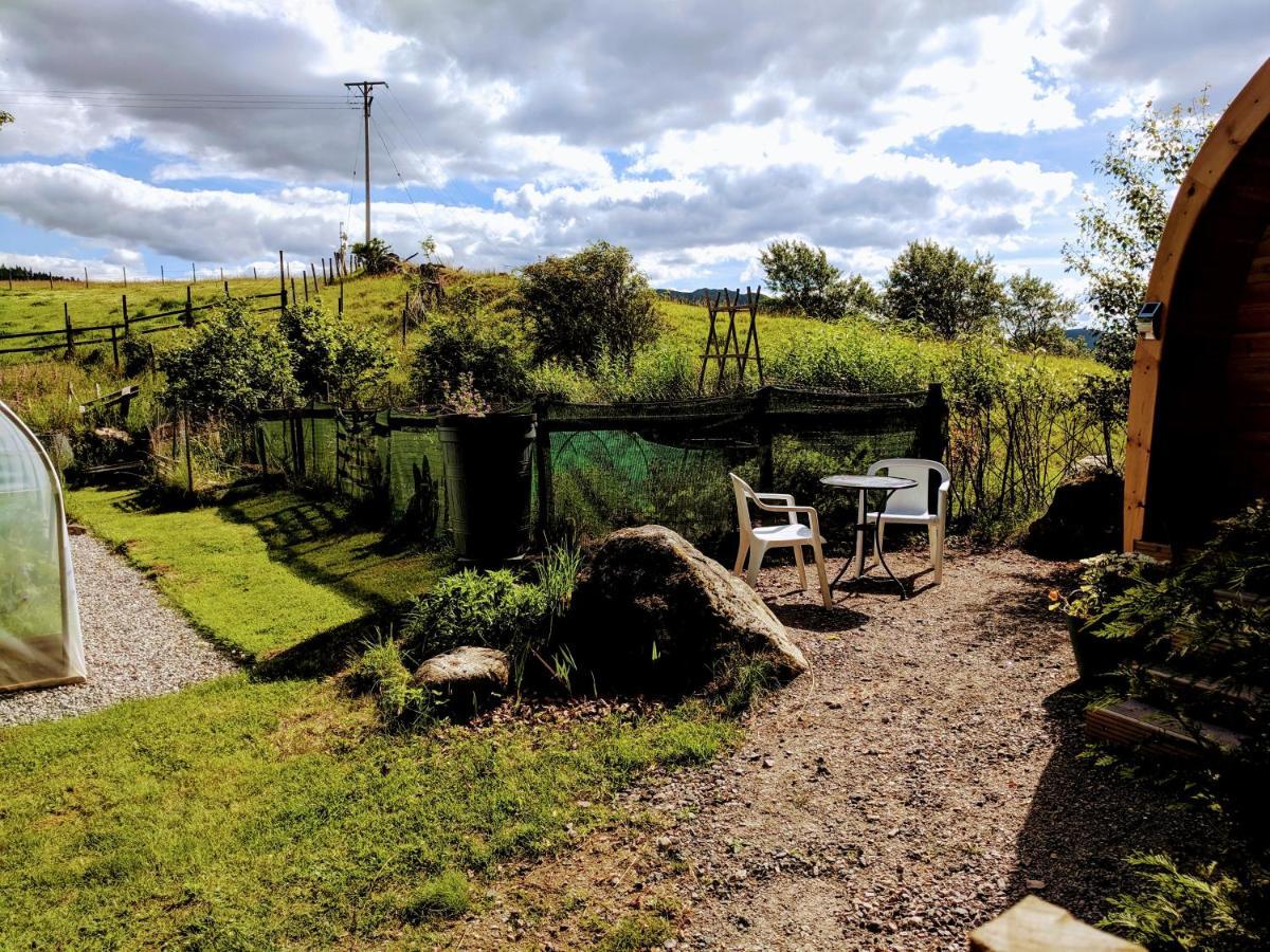 Glentruim Homestay B&B And Glamping Pods Newtonmore Bagian luar foto
