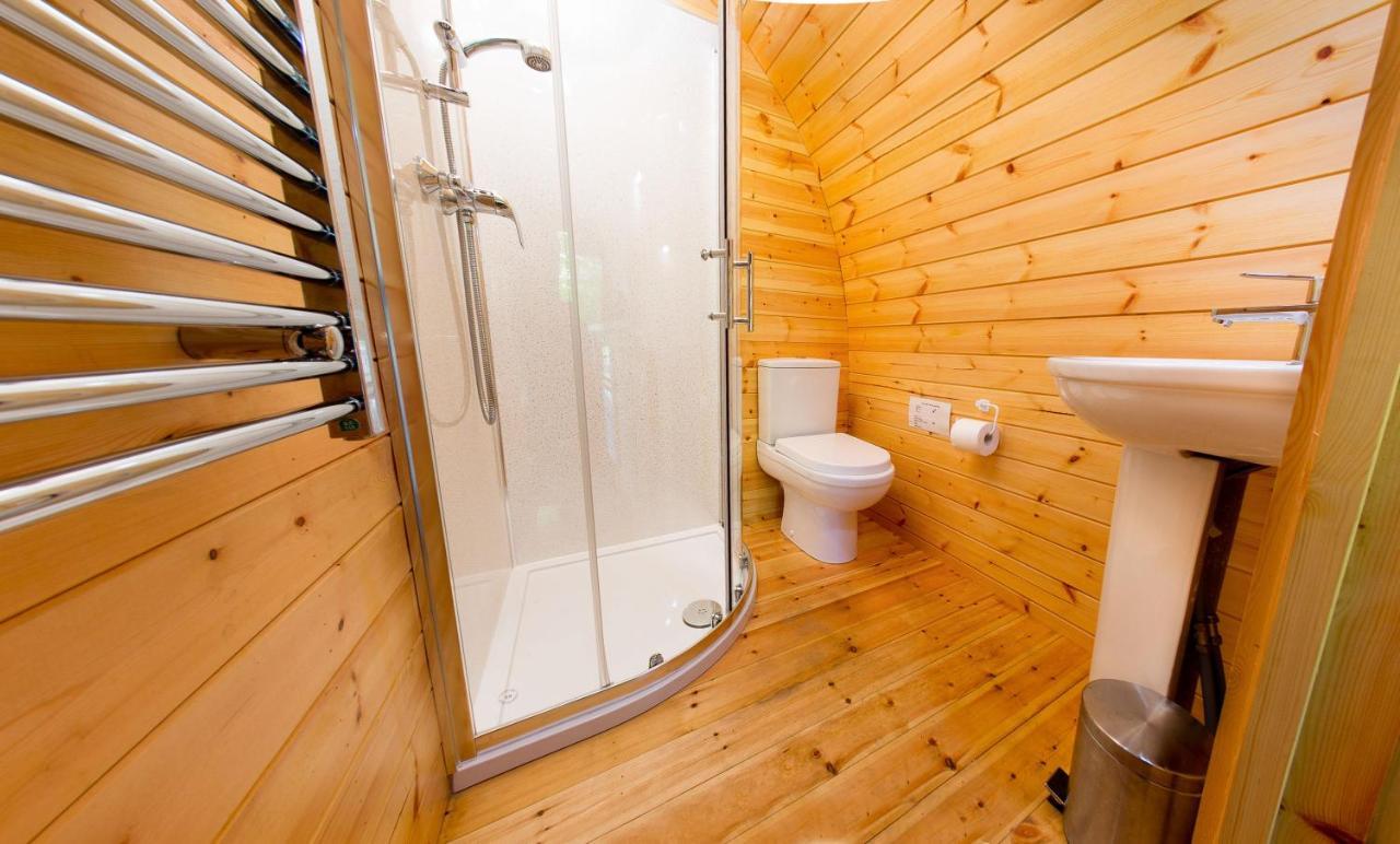 Glentruim Homestay B&B And Glamping Pods Newtonmore Bagian luar foto