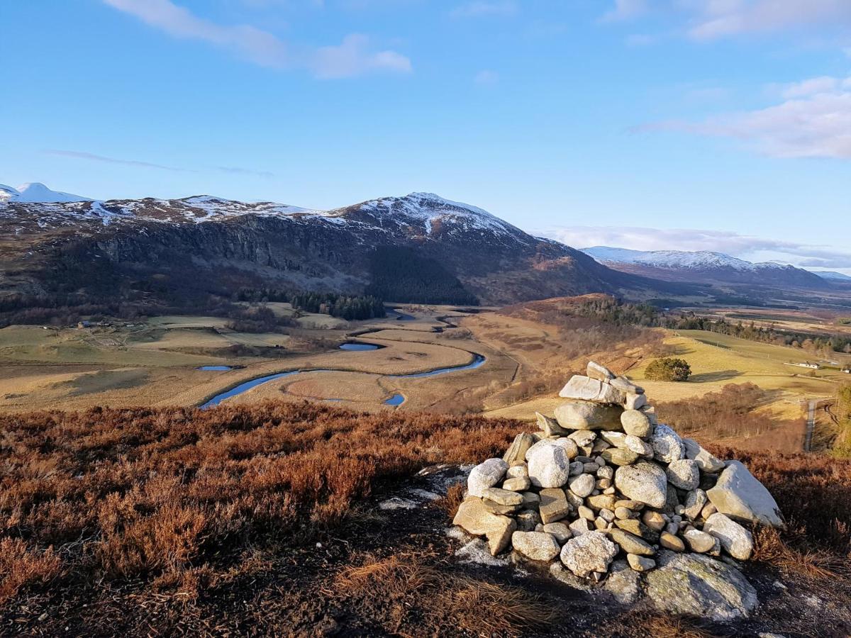Glentruim Homestay B&B And Glamping Pods Newtonmore Bagian luar foto