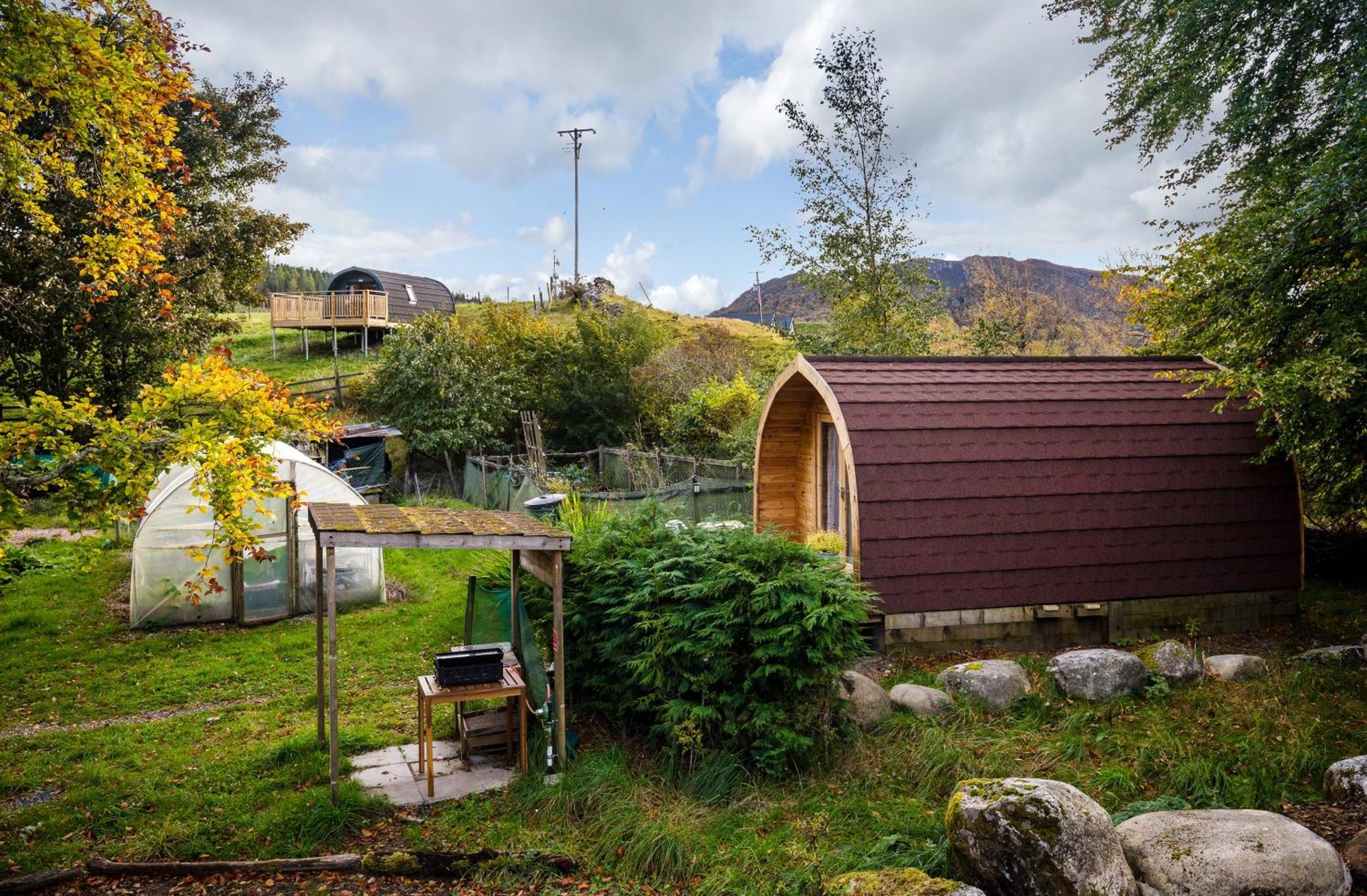 Glentruim Homestay B&B And Glamping Pods Newtonmore Bagian luar foto
